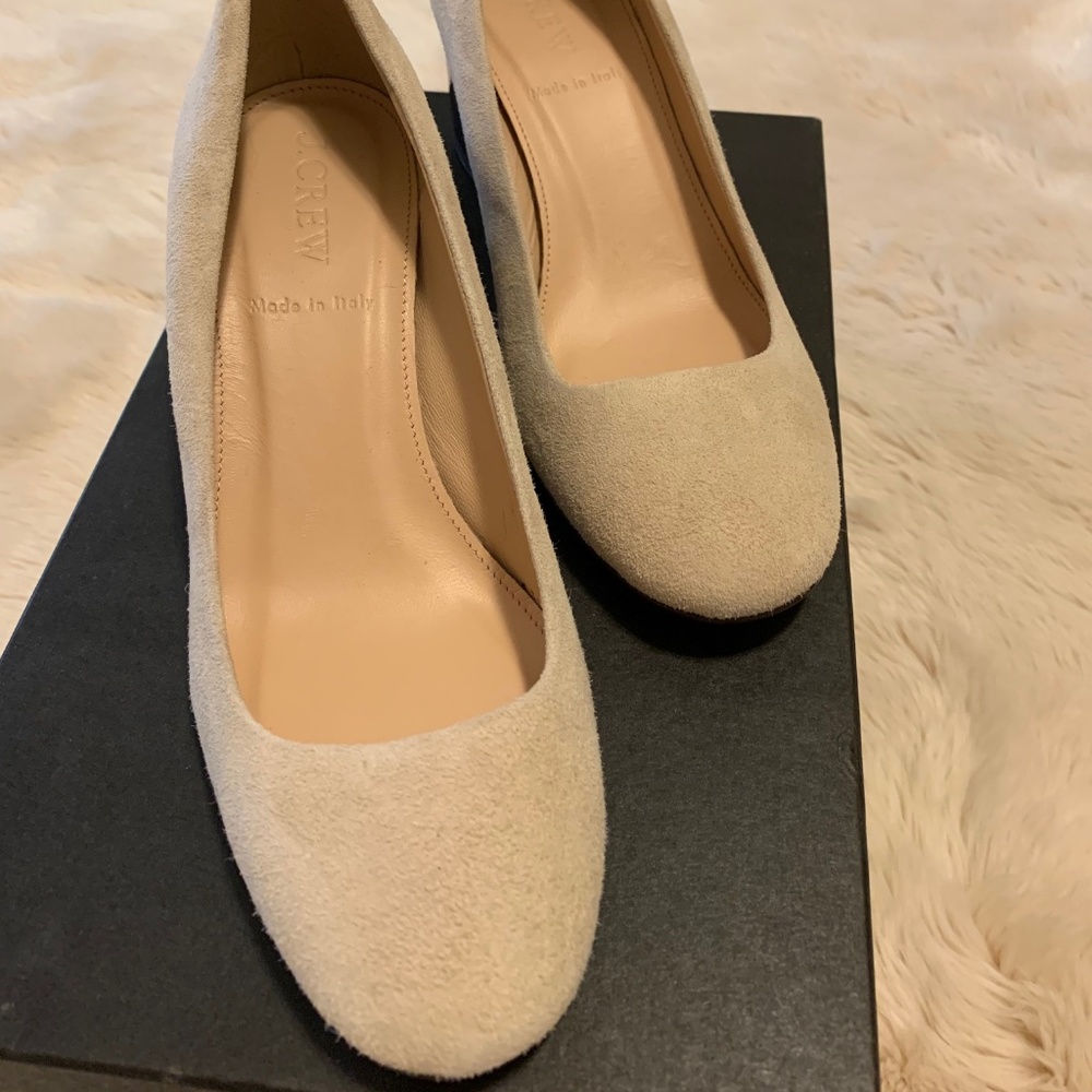 J. Crew Tortoise Heels in Suede Size 5 Tawny Sand - Picture 2 of 8